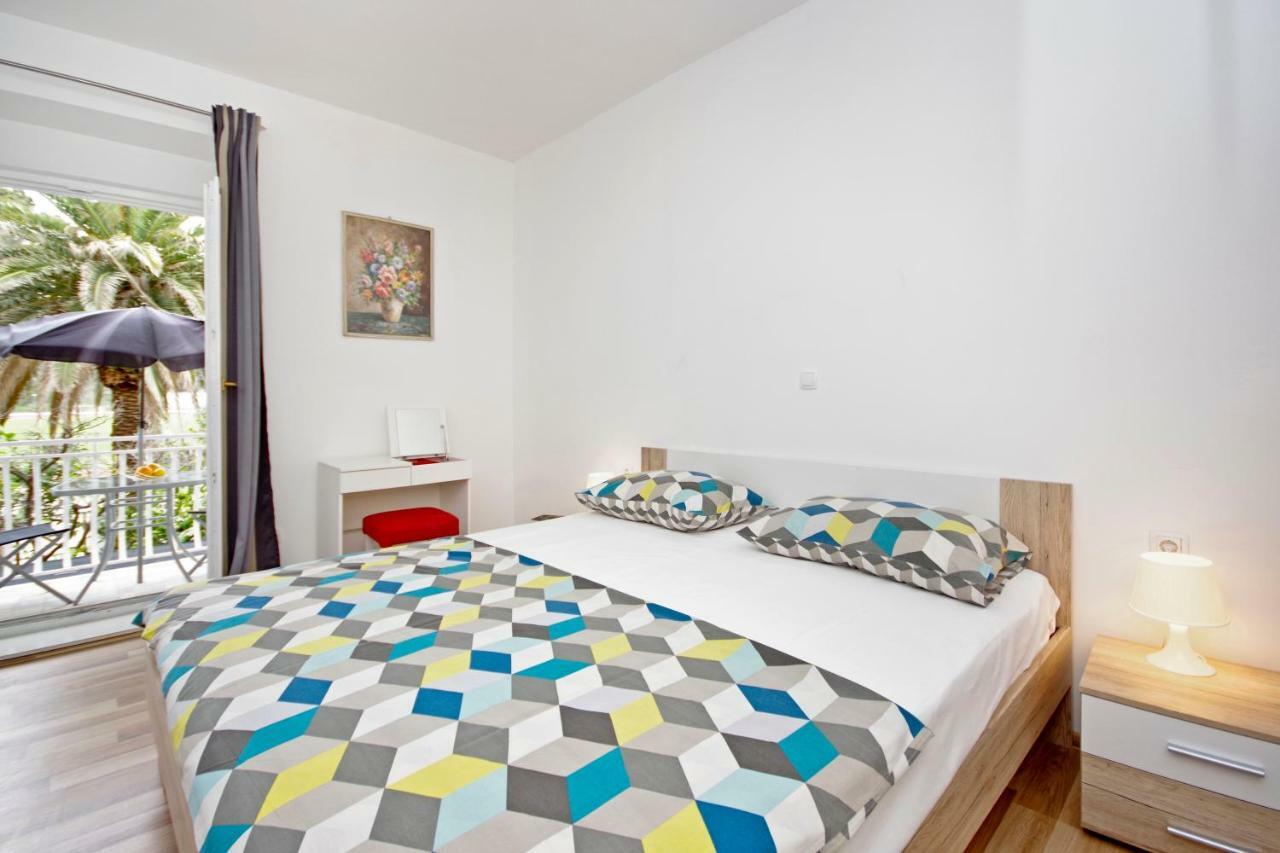 Apartments Andela Makarska Esterno foto
