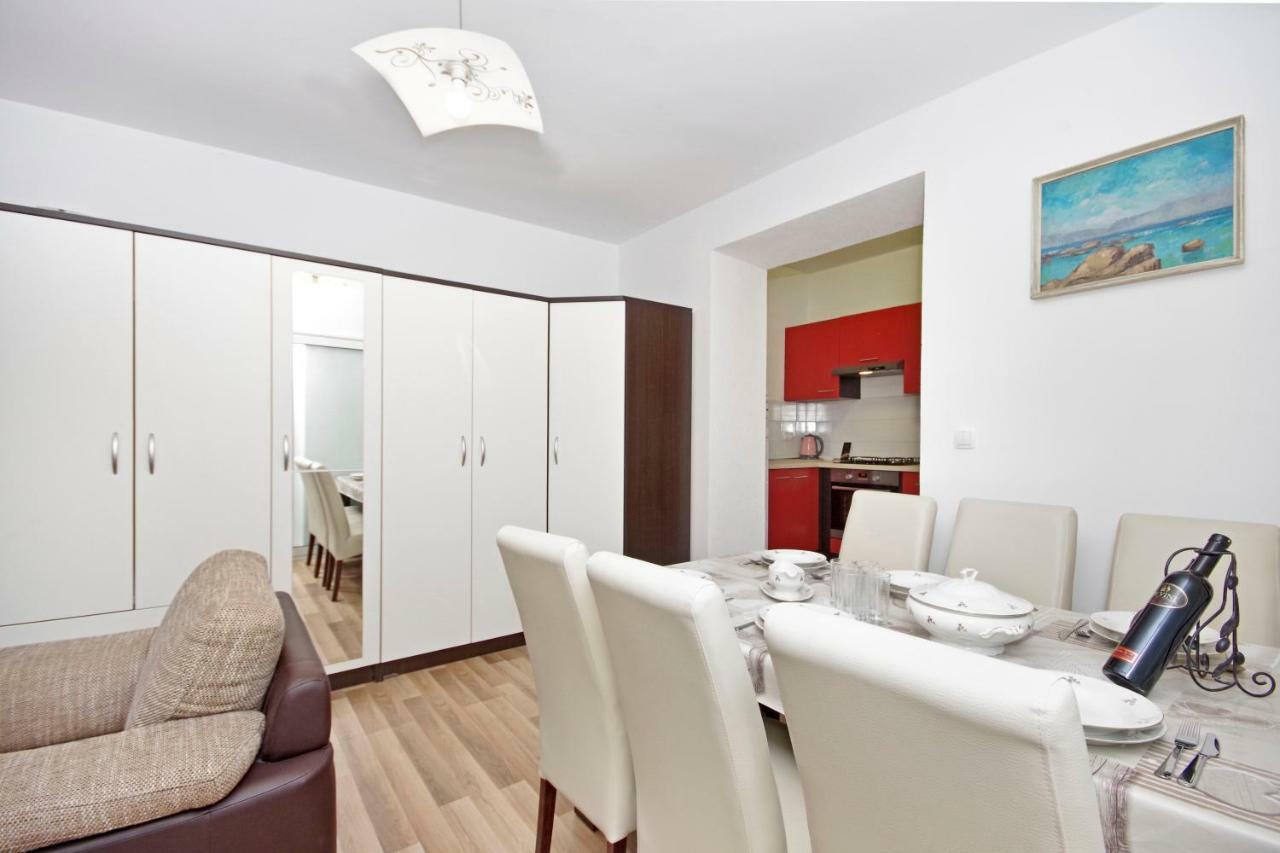 Apartments Andela Makarska Esterno foto