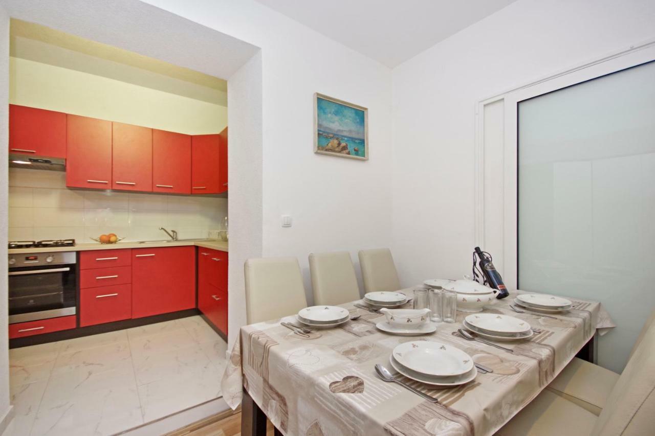 Apartments Andela Makarska Esterno foto